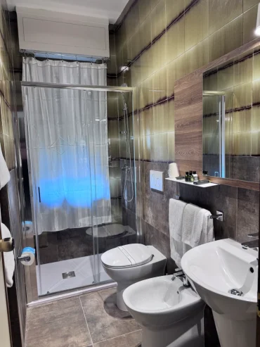 Singola Standard, la camera essenziale per soggiorni di lavoro a Poggibonsi - foto 6